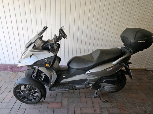Quadro qv3 aus hand - 1.,